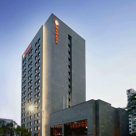 Ramada By Wyndham Gunsan Hotel Exterior foto