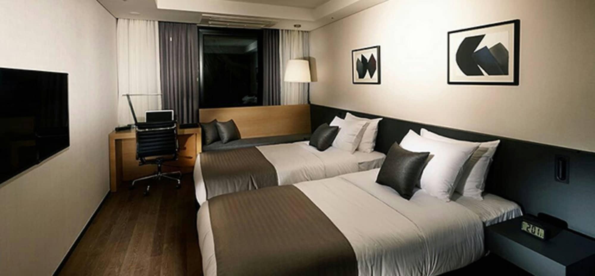 Ramada By Wyndham Gunsan Hotel Exterior foto