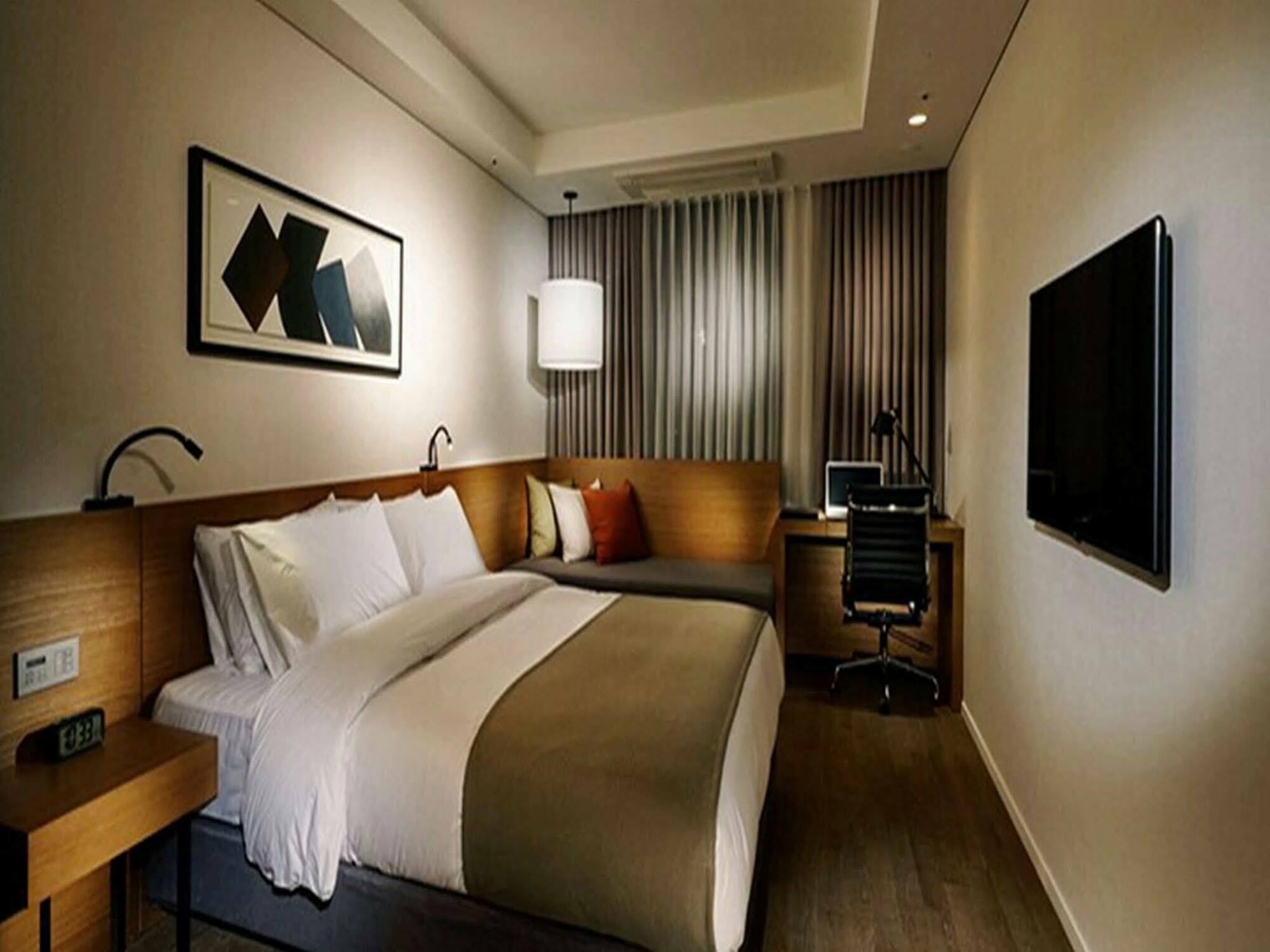 Ramada By Wyndham Gunsan Hotel Exterior foto